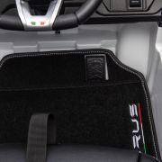 Lamborghini URUS 12V White