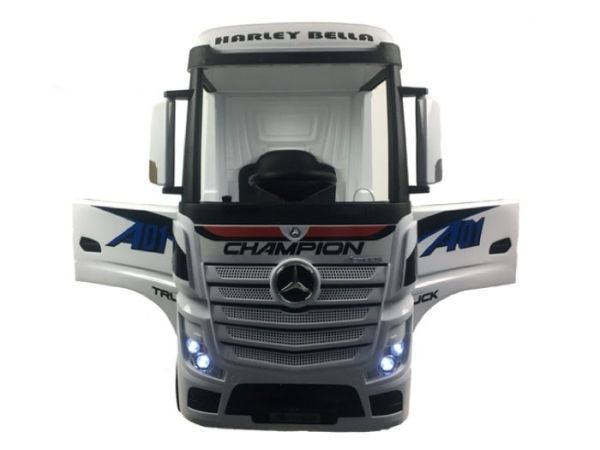 Mercedes Actros 12V White