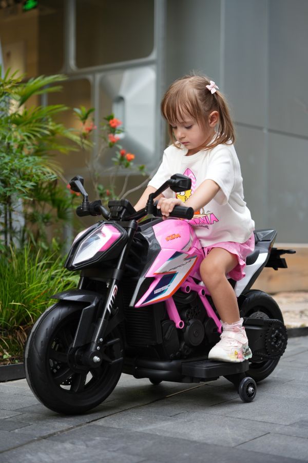 KTM 1290 Superduke 12V Roze