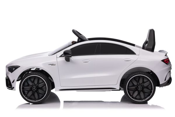 Mercedes CLA45 AMG 12V White