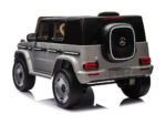 Mercedes Benz EQG, 12 volt elektrische kinderauto met rubberen banden, leder zitje en meer! - Afbeelding 6